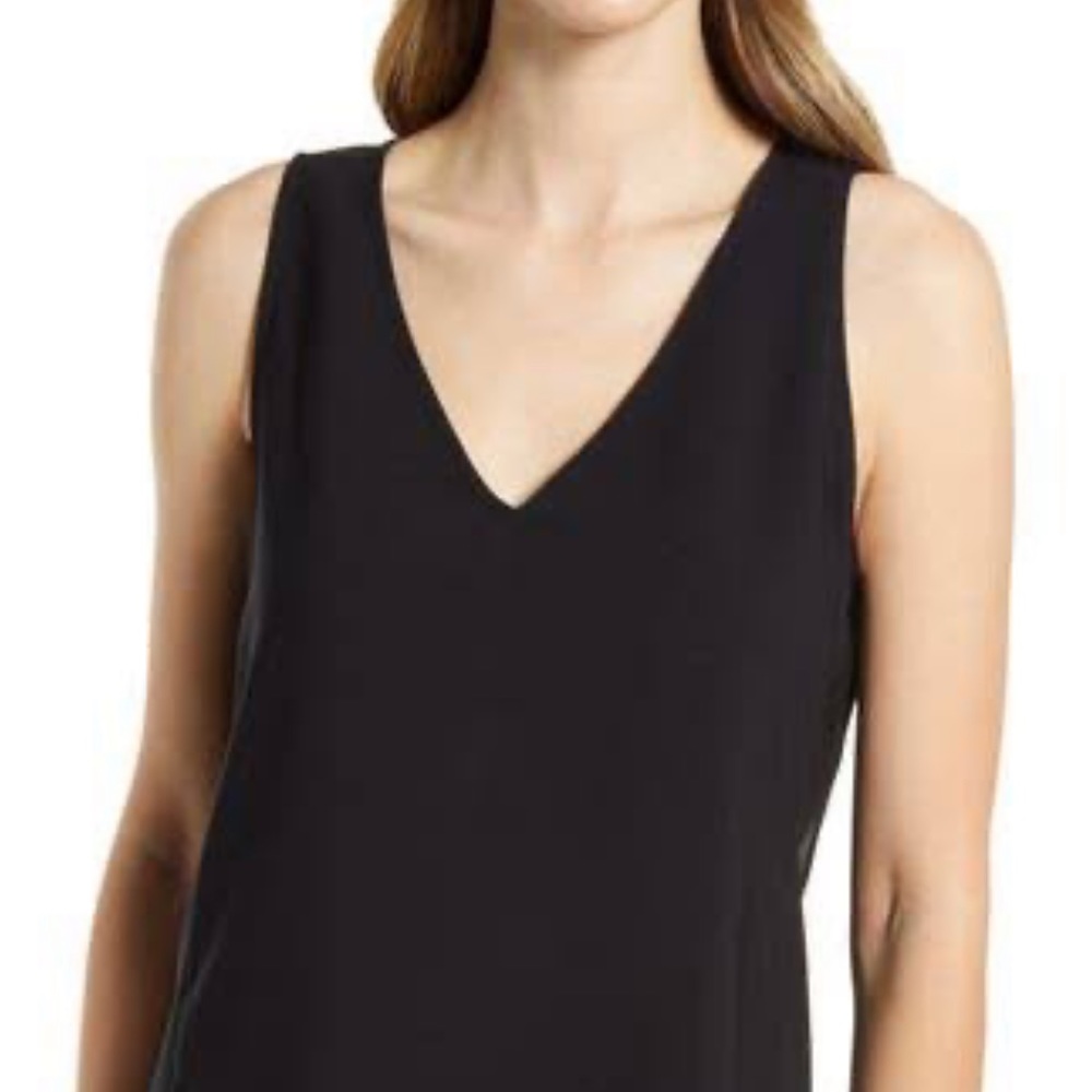 NWT Ann Taylor Black V Neck Shell - size XS